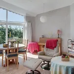 Ullvi - 3-8km From The Sea By Interhome 펜션 브로우스트