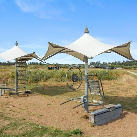 Nyaraló Ullvi - 3-8km From The Sea In Nw Jutland By Interhome
